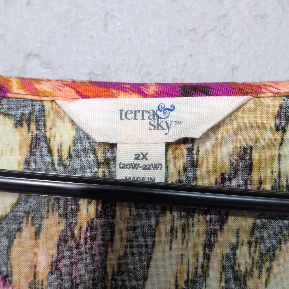 Terra & Sky Plus Size Long Sleeve Ruffle Top Size 2X, NWT - Picture 3 of 7
